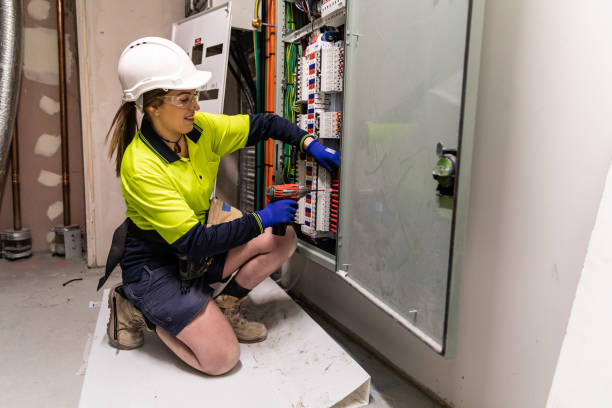 Best Affordable Emergency Electrician  in Clearview, WA